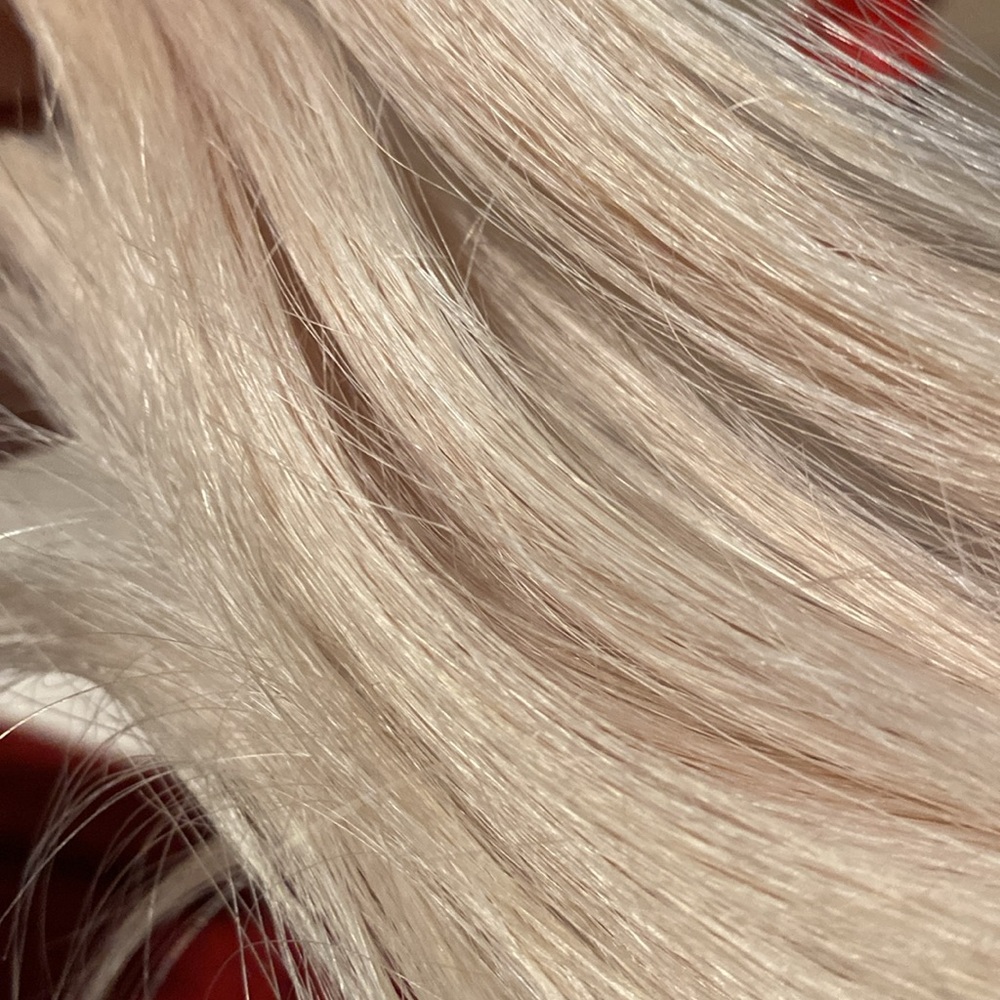 Remy Hair Extensions | Tape In | Platinum Blonde - Picture 2 of 3